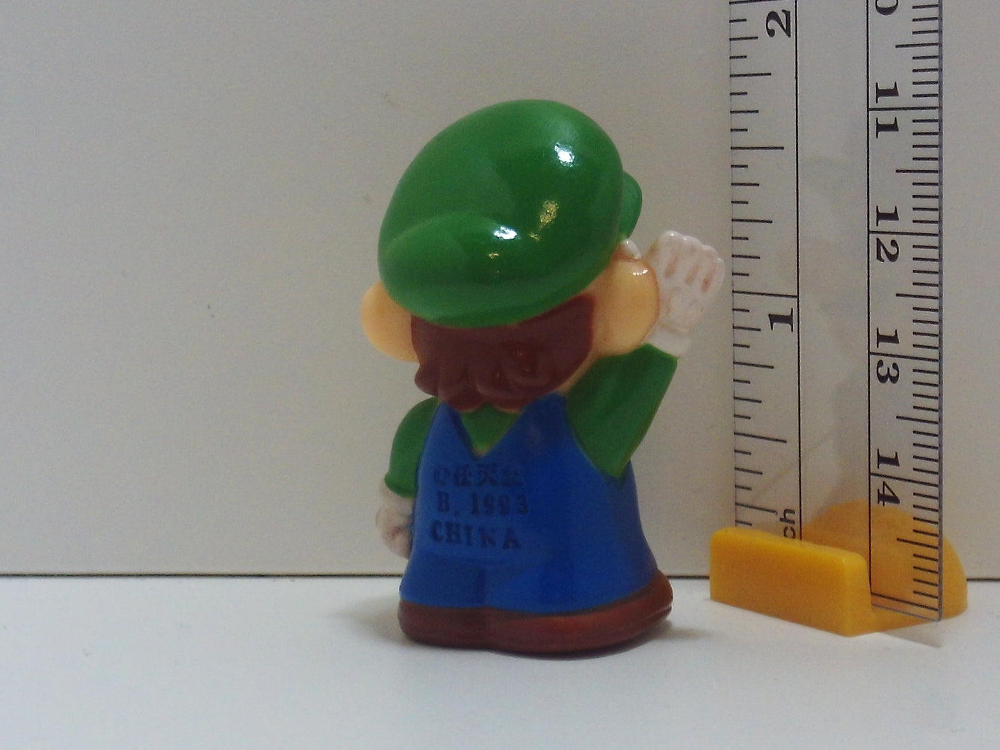 Super Mario Bros Yoshi Hollow Finger Puppet