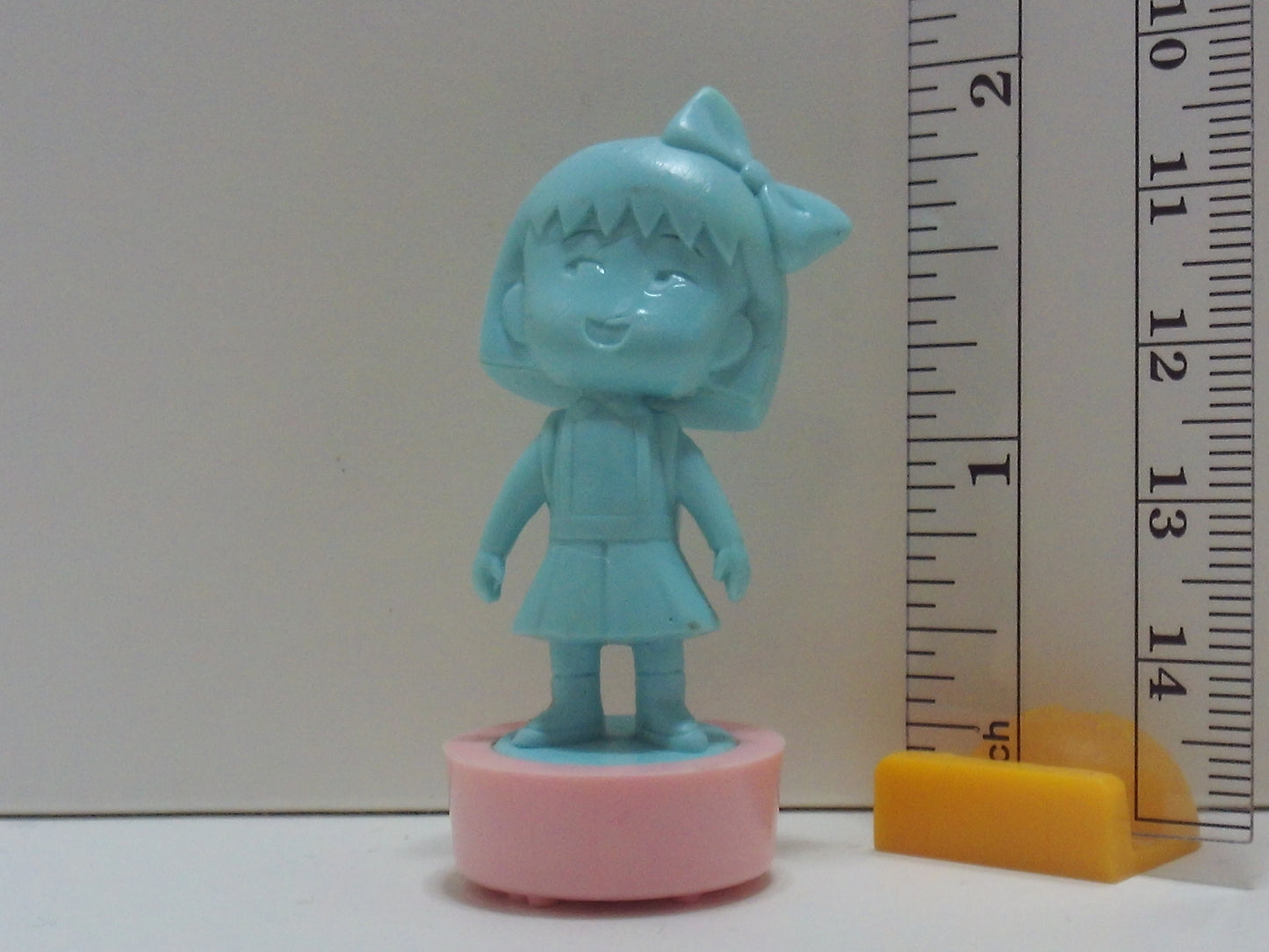 Chibi Maruko Chan Stamp Figure