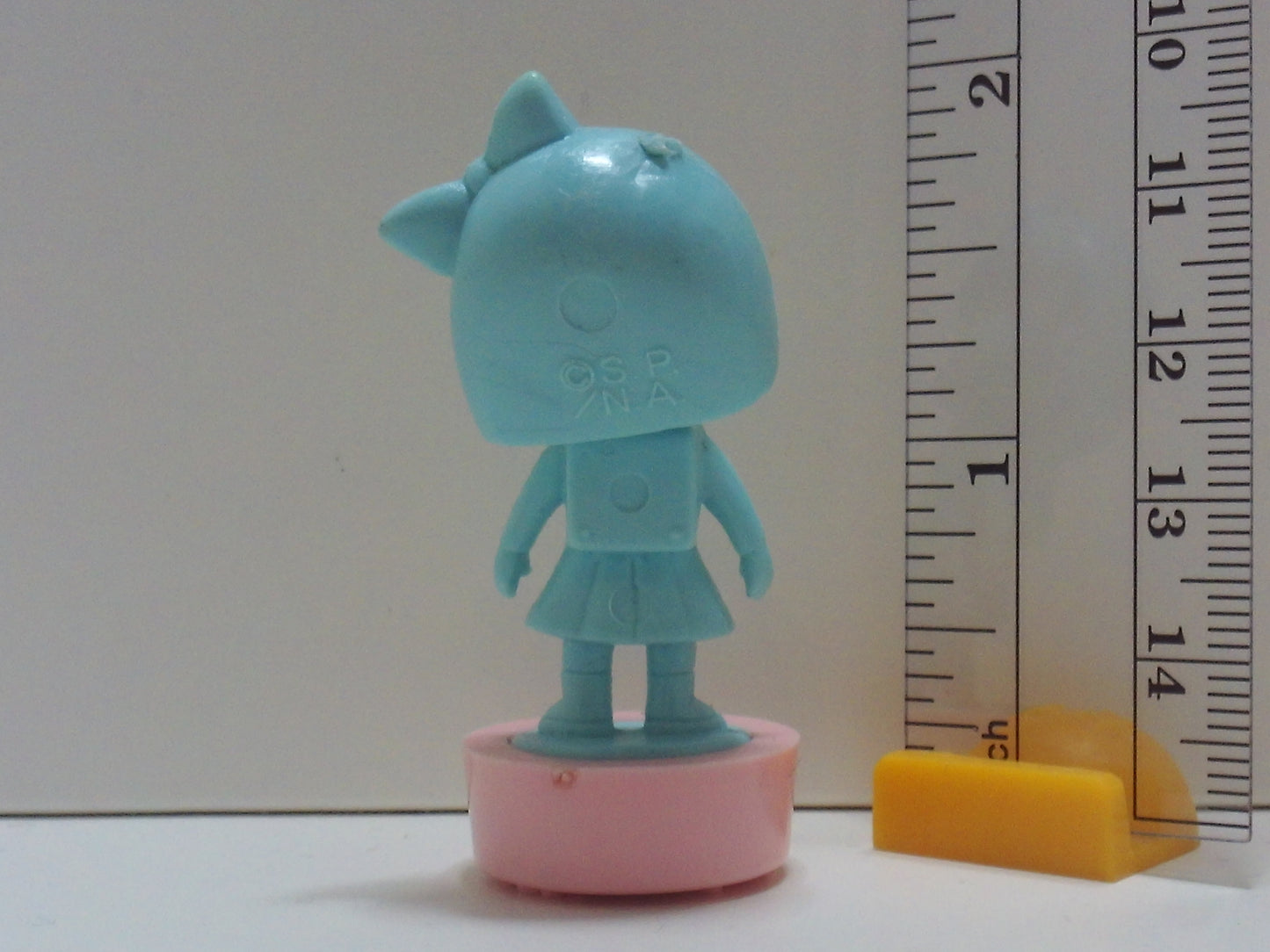 Chibi Maruko Chan Stamp Figure