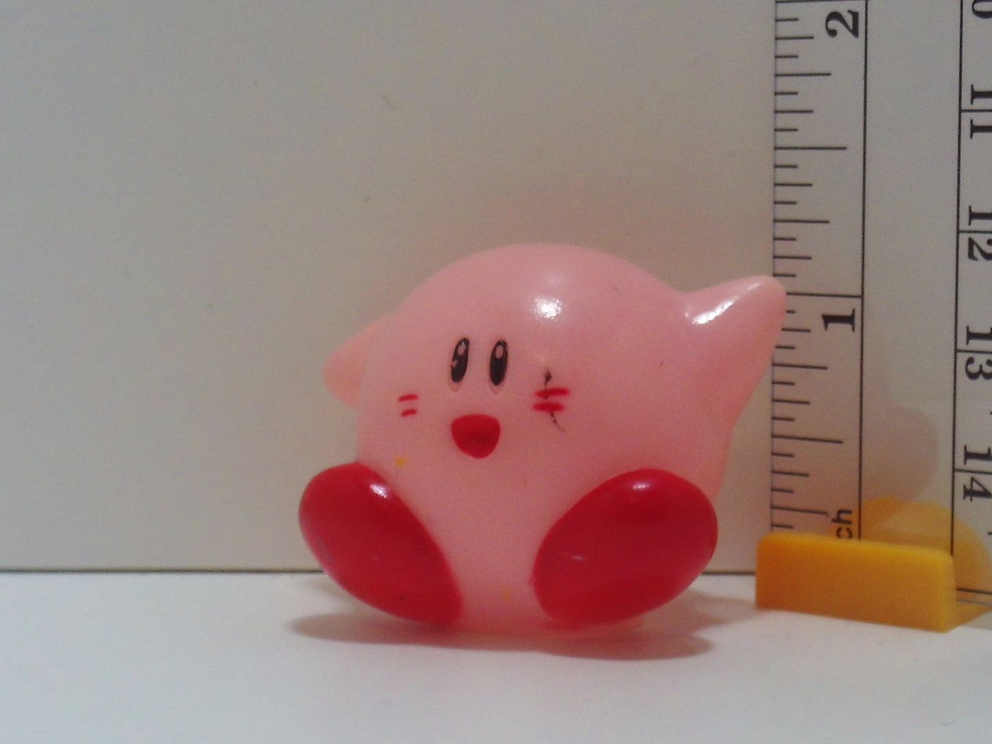 Kirby Hollow Finger Puppet