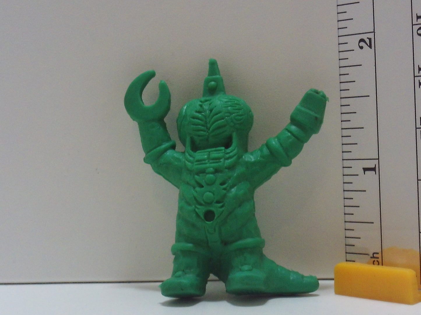 Large Kaiju Keshi