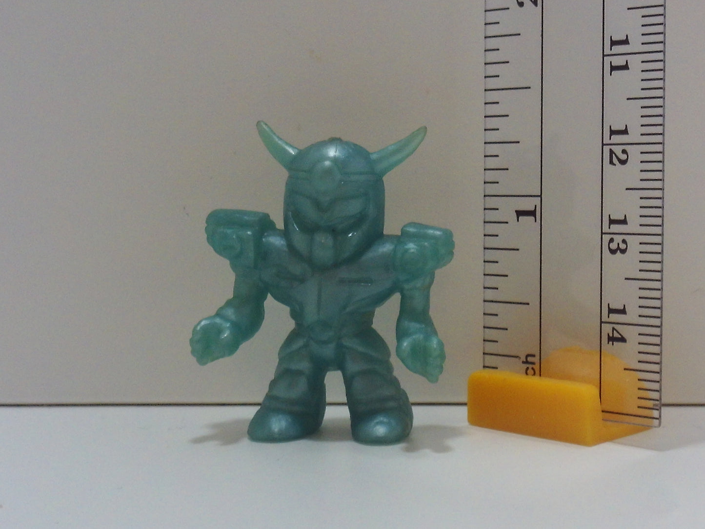 Lotte Shokugan Joint Robo Kids Keshi Figure