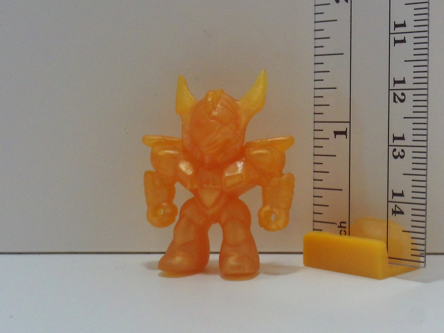 Lotte Shokugan Joint Robo Kids Keshi Figure