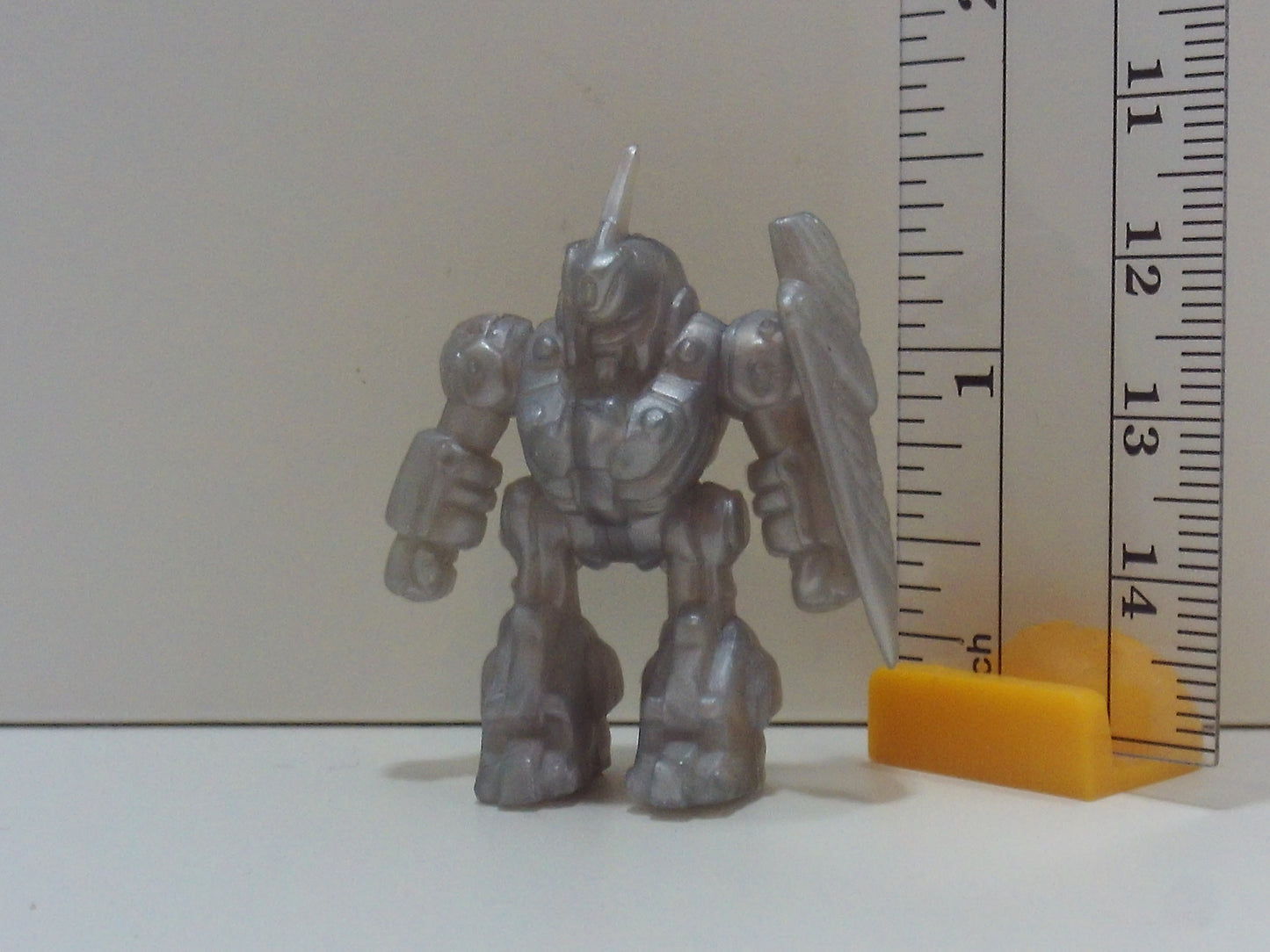 Knight Ramune Keshi Figure