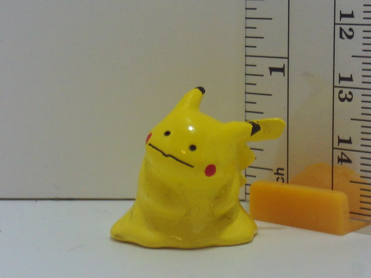 Pokemon Painted Keshi Figure