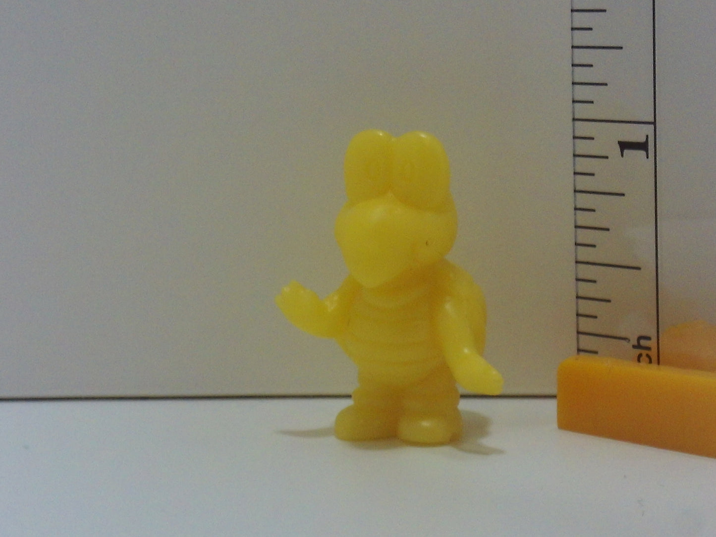 Mario - Yoshi's Island Keshi