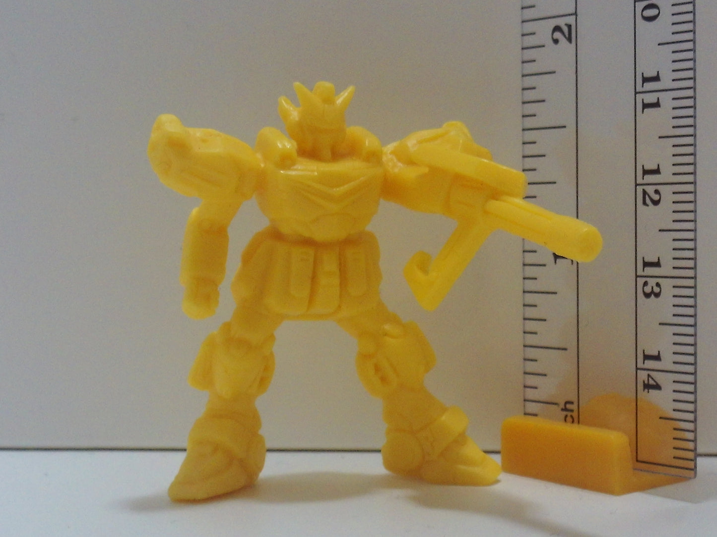 Mobile Suit Gundam Standard Keshi