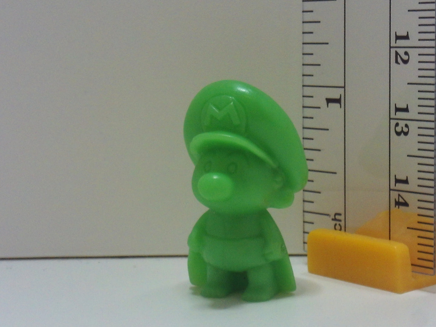Mario - Yoshi's Island Keshi