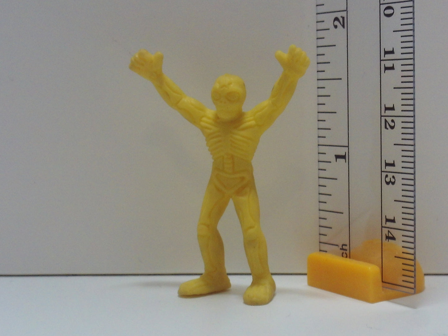 Tiger Mask Keshi Figure