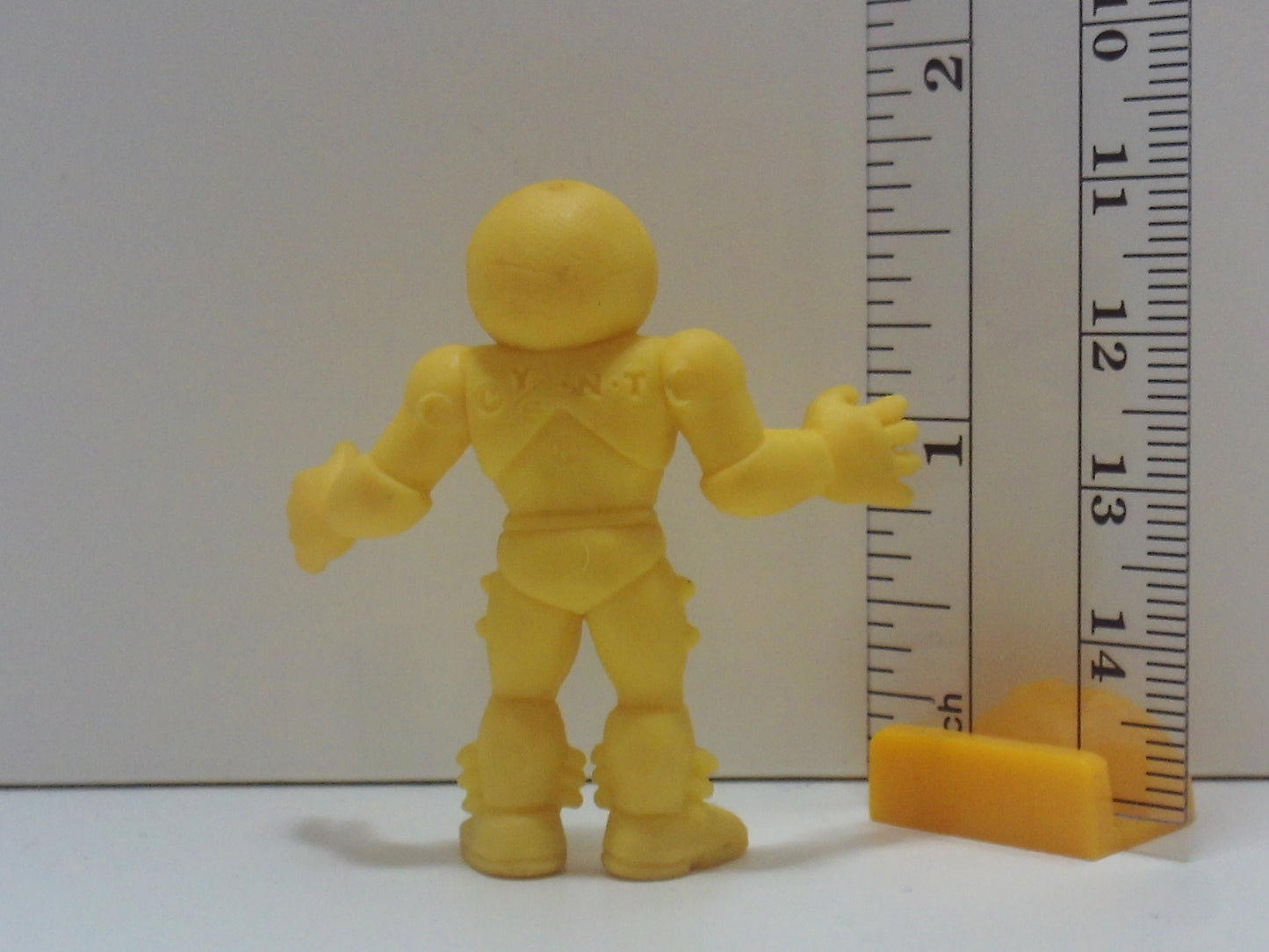 Yellow Kinnikuman Keshi