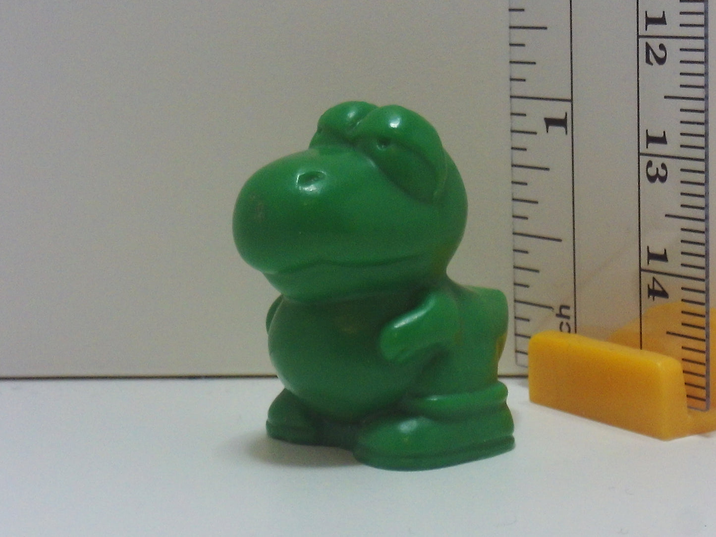 Yoshi's Island Hard Plastic Figure