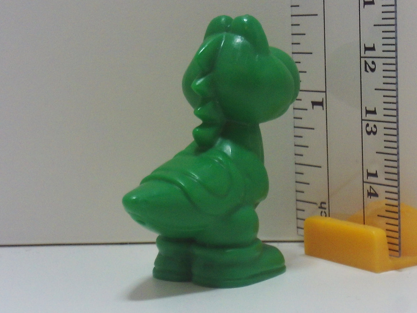 Yoshi's Island Hard Plastic Figure