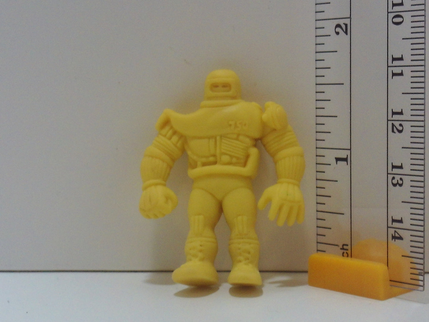 Yellow Kinnikuman Keshi