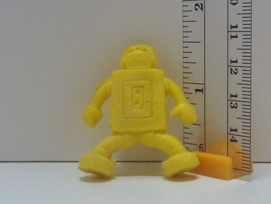 Yellow Kinnikuman Keshi - Japanese Rubber Keshi Keshigomu Anime Manga Video Game figure Takarabako at Kingkeshi.com