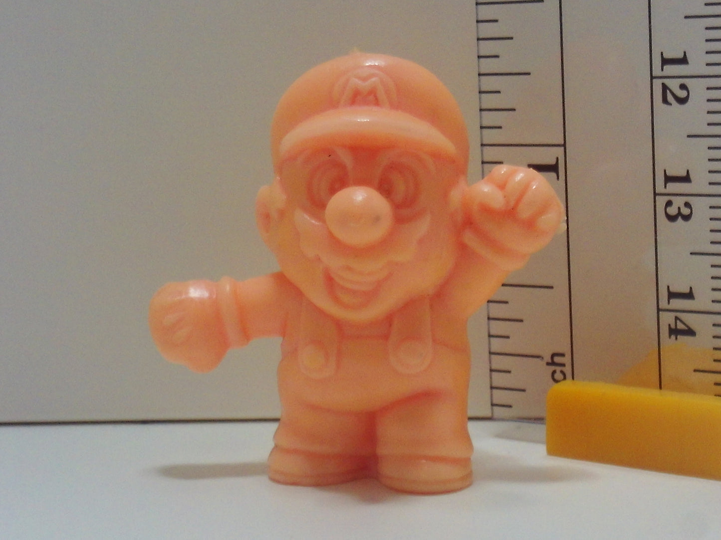 Mario - Super Mario World Game Keshi