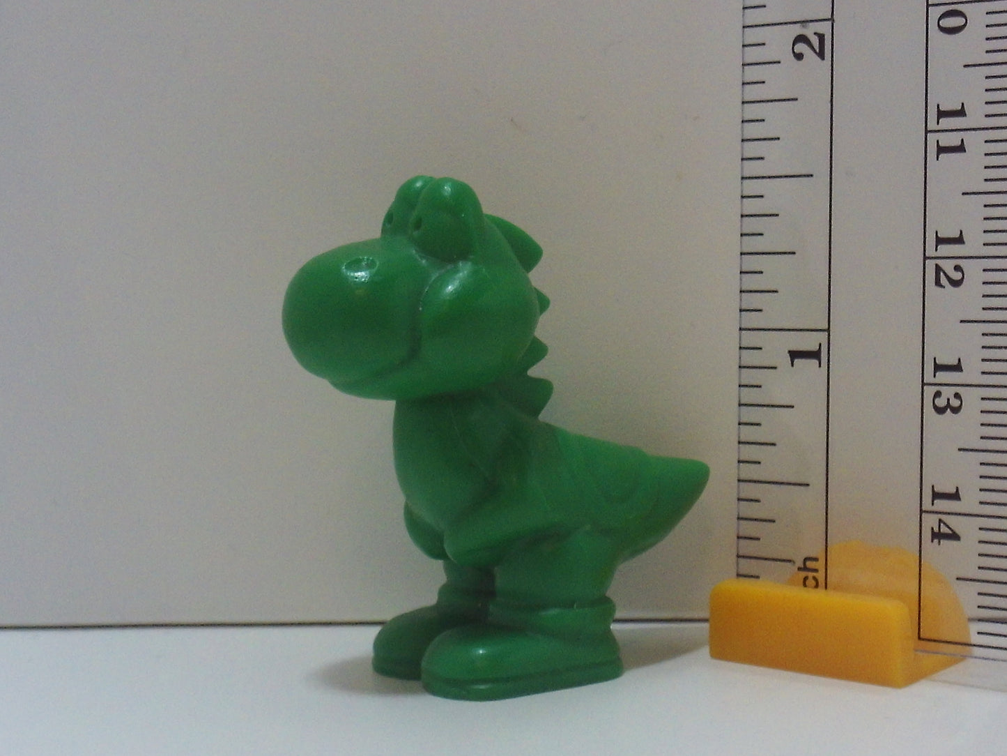 Yoshi's Island Hard Plastic Figure