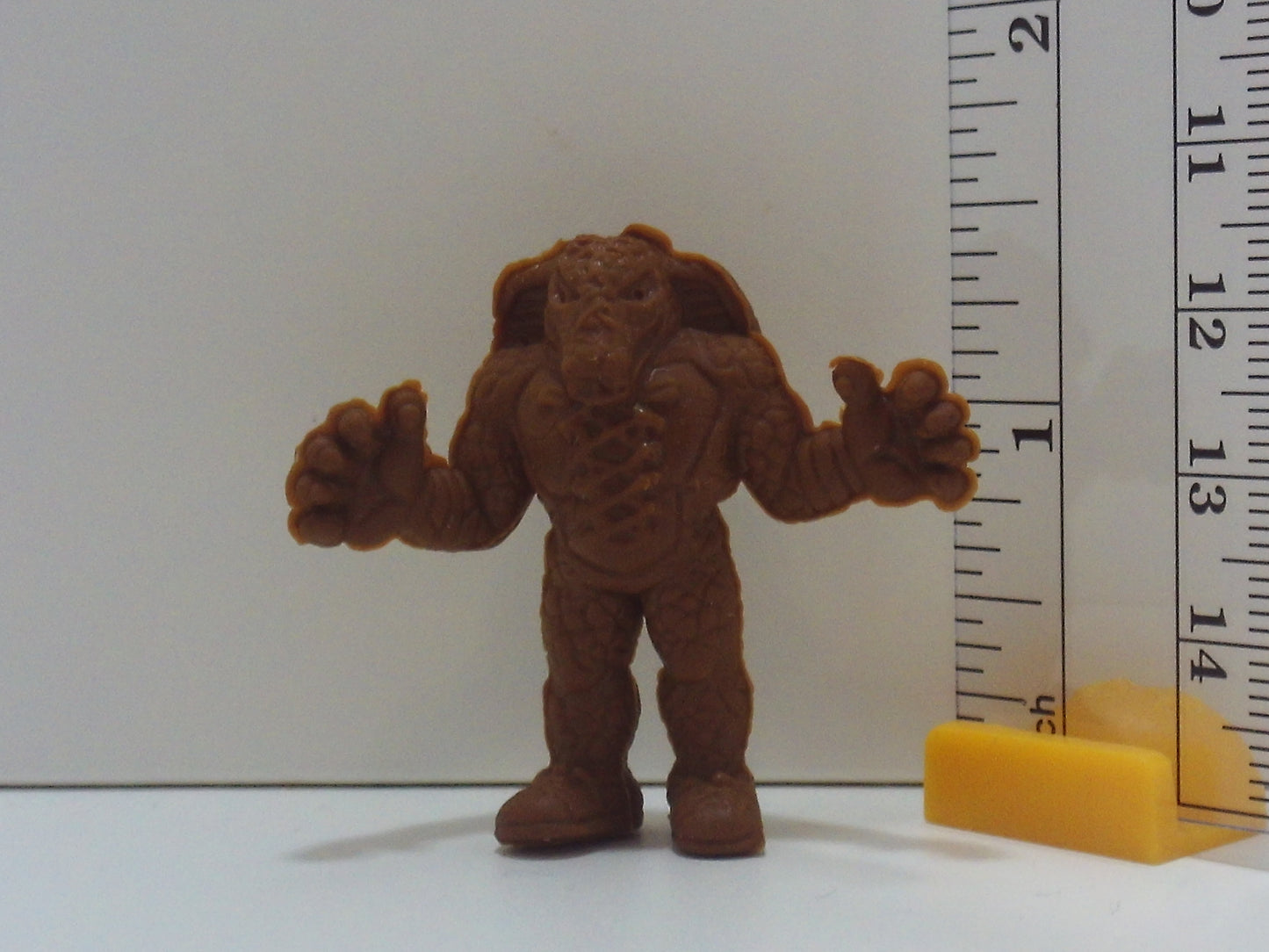 Dark Brown Kinnikuman Keshi