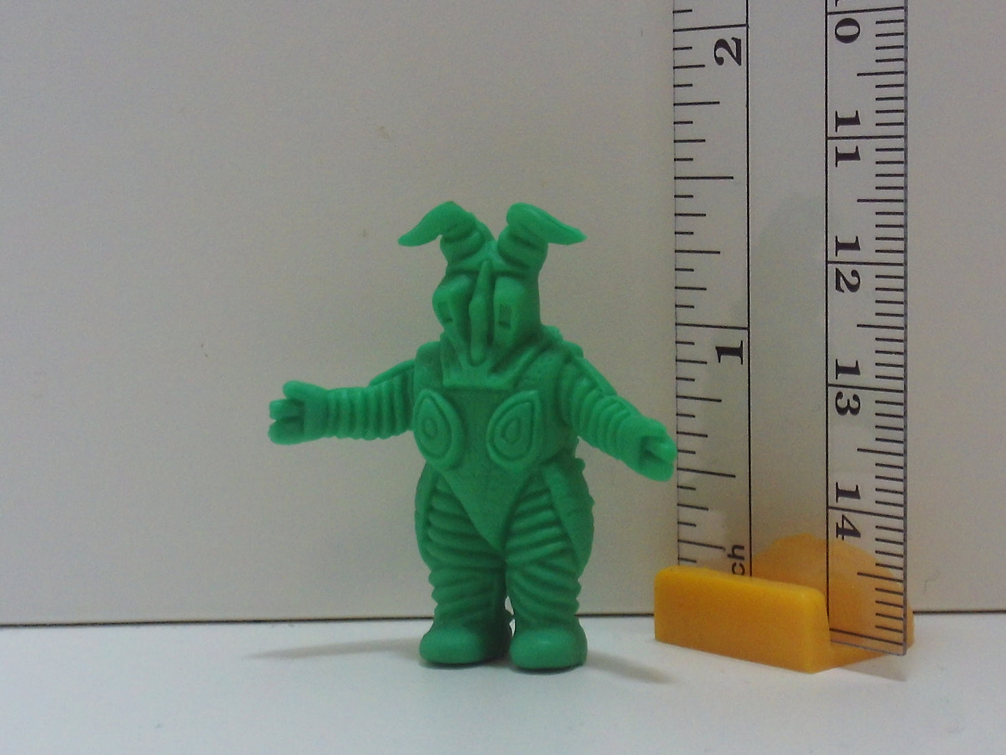 Standard Kaiju Keshi