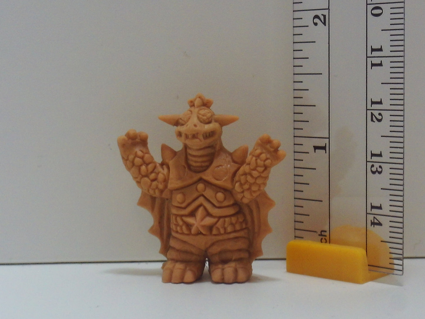 Standard Kaiju Keshi