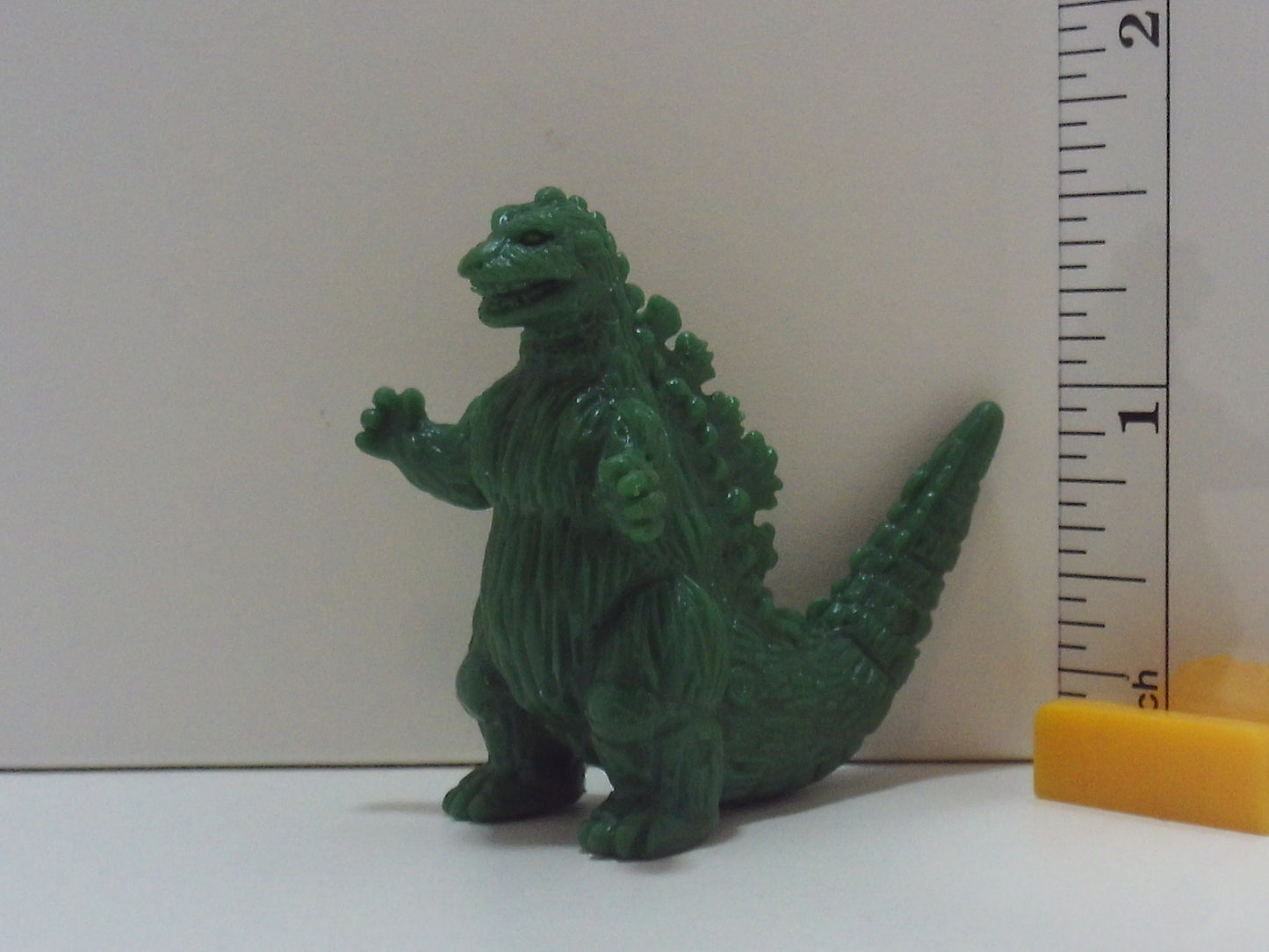 Standard Kaiju Keshi