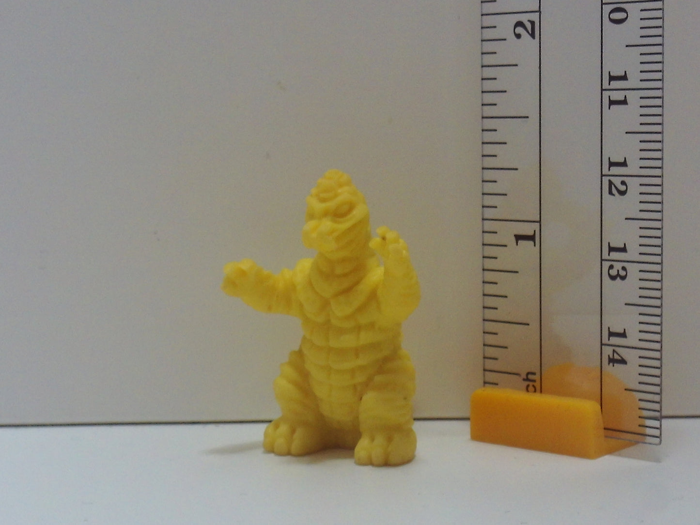 Standard Kaiju Keshi
