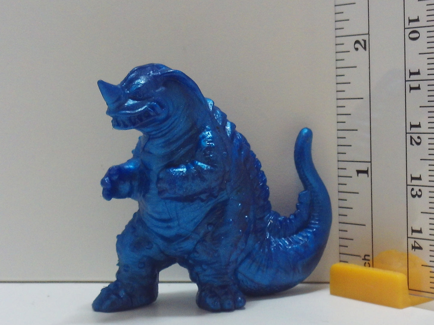 Large Kaiju Keshi