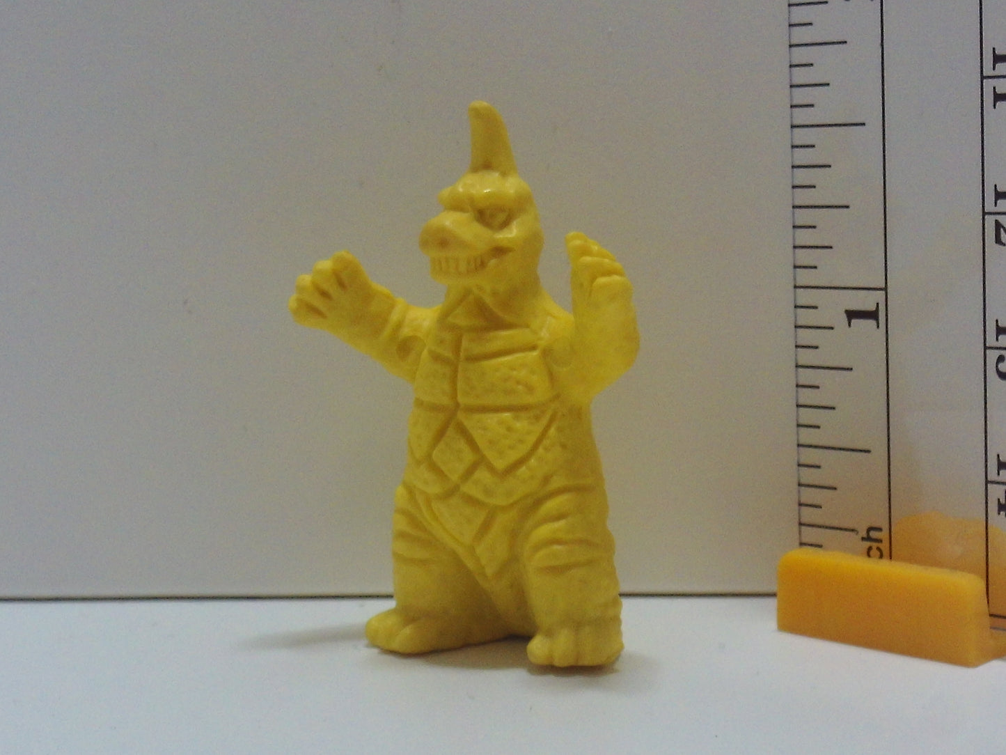 Standard Kaiju Keshi