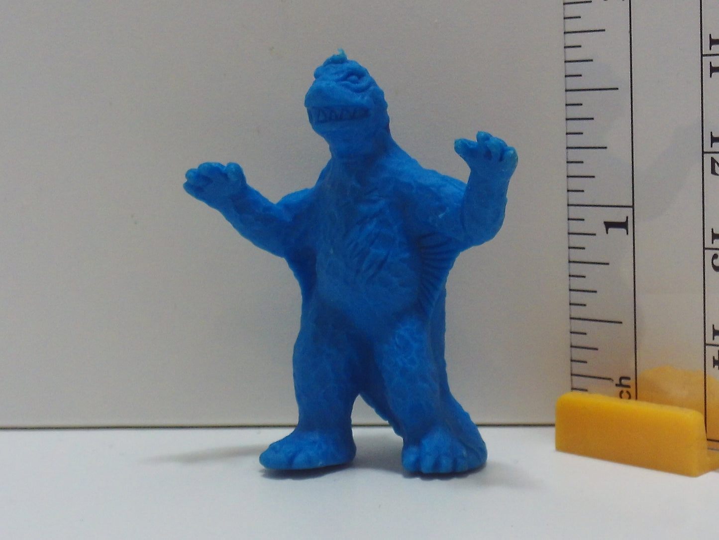 Standard Kaiju Keshi