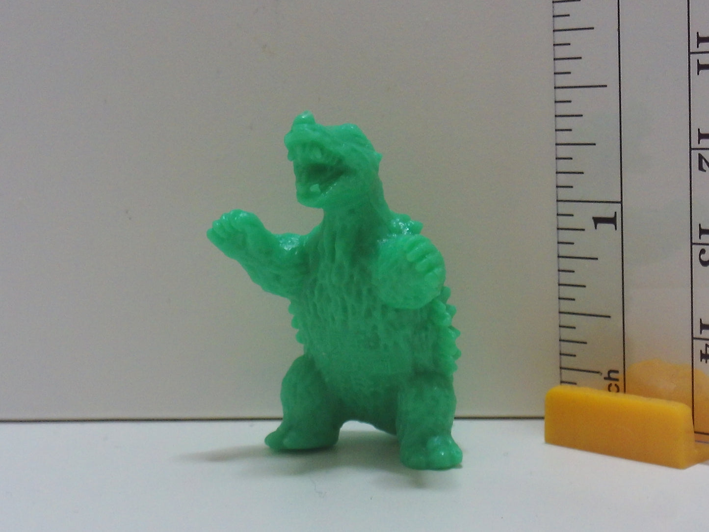 Standard Kaiju Keshi